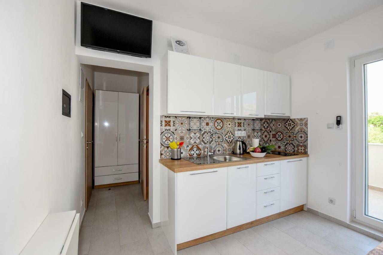 Villa Magena - Modern Apartments In Pag Center Паг Екстериор снимка